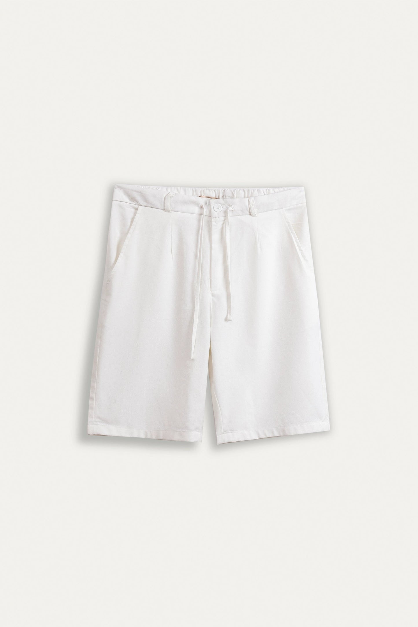 white linen shorts